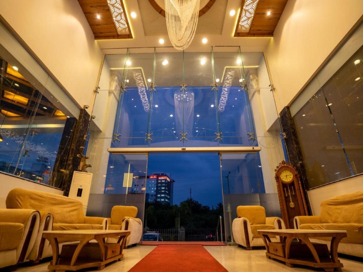 V Star Hotel Ahmednagar Exterior photo